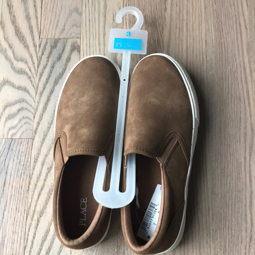 Boys slide on sneakers